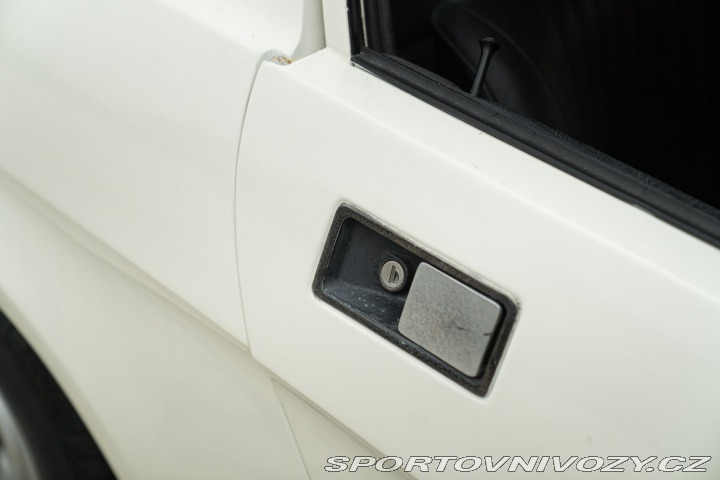 Ostatní značky Ostatní modely Triumph TR 7 1977