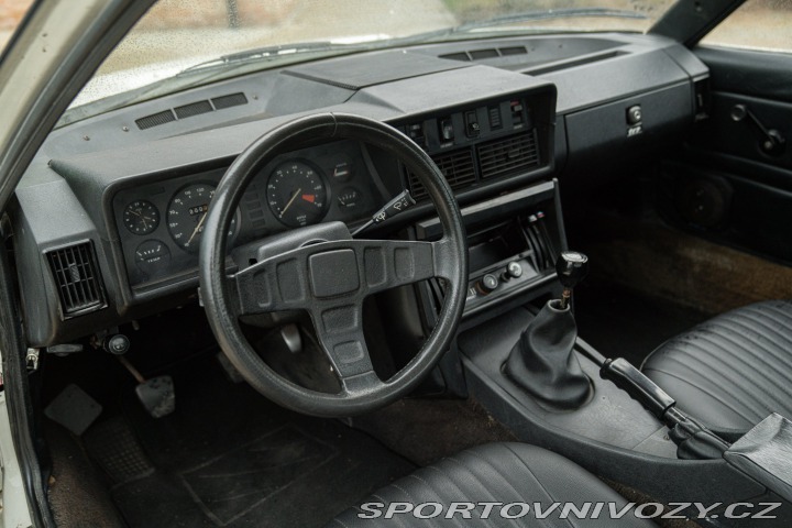 Ostatní značky Ostatní modely Triumph TR 7 1977
