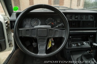Ostatní značky Ostatní modely Triumph TR 7 1977