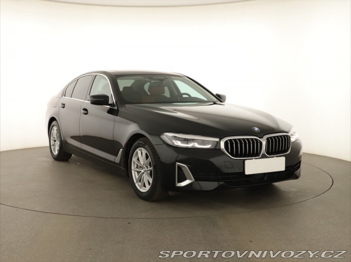 BMW 5 Luxury Line 530d xDrive 2023