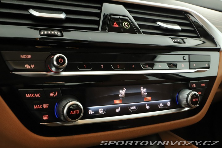 BMW 5 Luxury Line 530d xDrive 2023