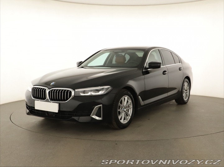 BMW 5 Luxury Line 530d xDrive 2023