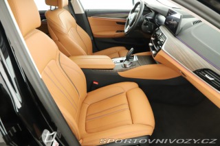 BMW 5 Luxury Line 530d xDrive 2023