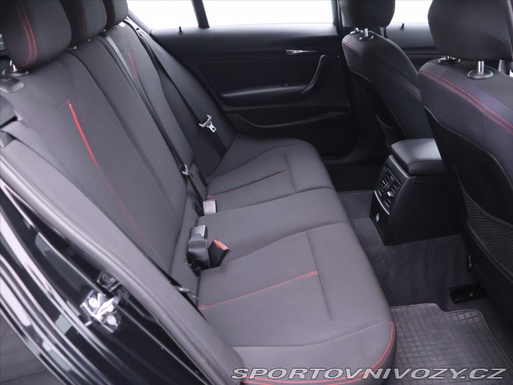 BMW 1 2,0 120d 135KW Sport Xeno 2012