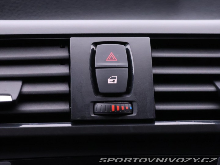 BMW 1 2,0 120d 135KW Sport Xeno 2012