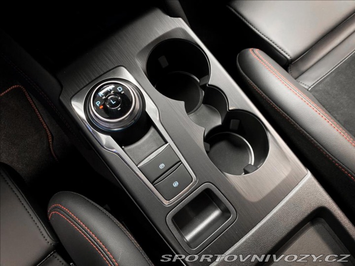 Ford Ostatní modely Kuga 2.5 Duratec HEV ST- Line 2025