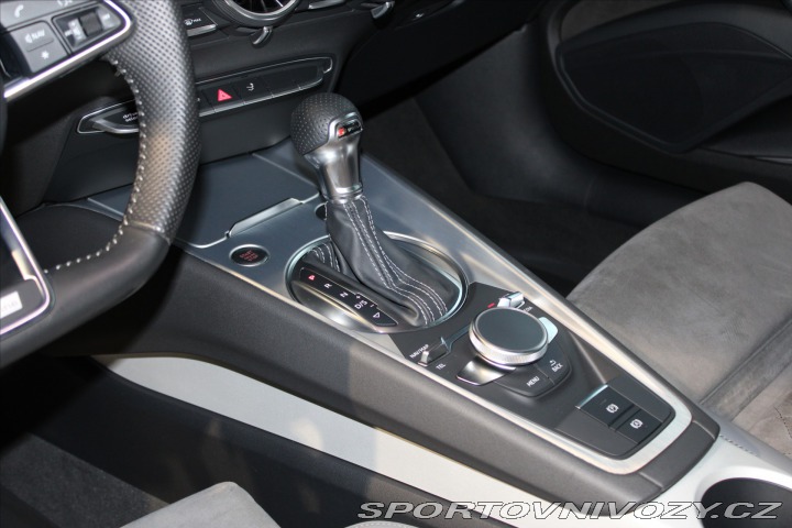 Audi TT 2,0 TFSI quattro Coupe S- 2015