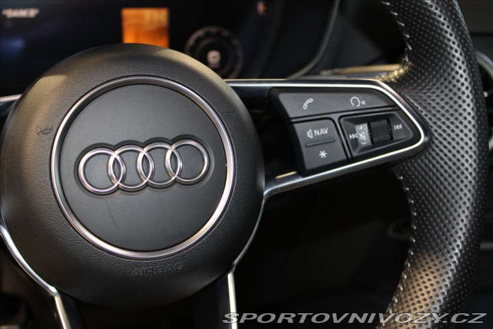 Audi TT 2,0 TFSI quattro Coupe S- 2015