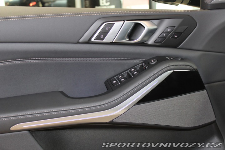 BMW X5 xDrive40i M Sport Pano / 2024