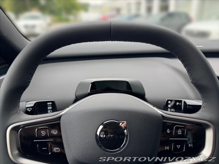 Volvo EX30 CC Twin Mot Perf Ultra 02 2025