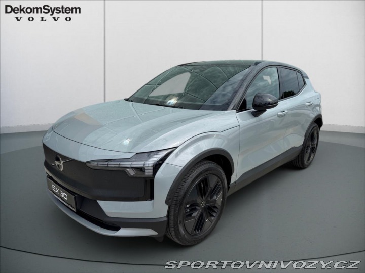 Volvo EX30 Cross Country Twin 0073 2025