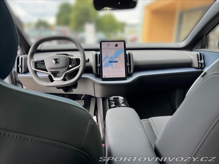 Volvo EX30 Cross Country Twin 0073 2025