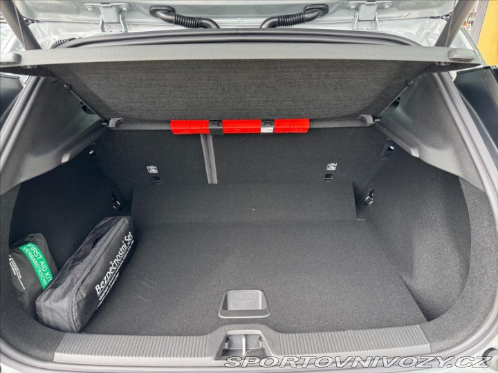 Volvo EX30 Cross Country Twin 0073 2025