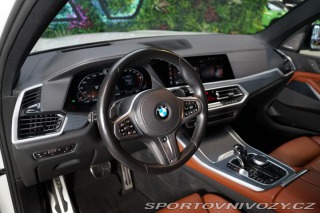 BMW X5 M50i 390kW H/K Tažné Záru 2021