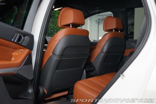 BMW X5 M50i 390kW H/K Tažné Záru 2021