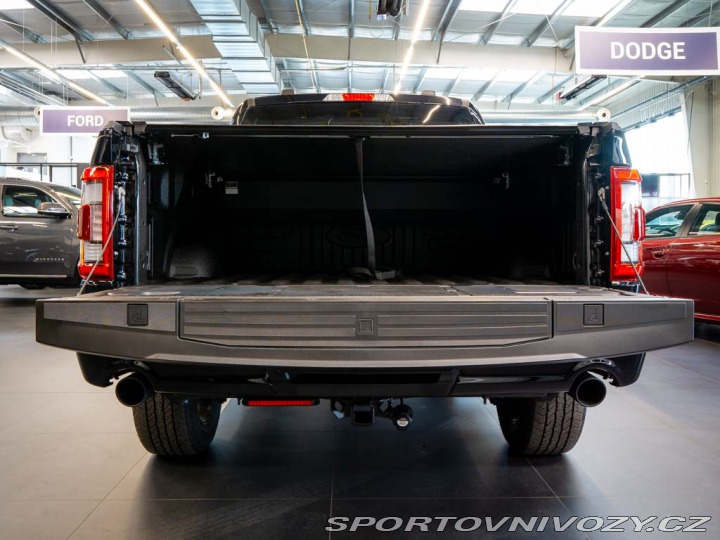 Ford Ostatní modely F-150 5.0 V8 Lariat, kryt korby 2024
