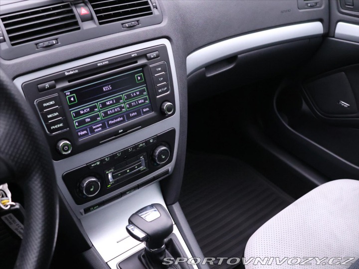 Škoda Octavia RS 2,0 TSI RS 147kW DSG Xeno 2011
