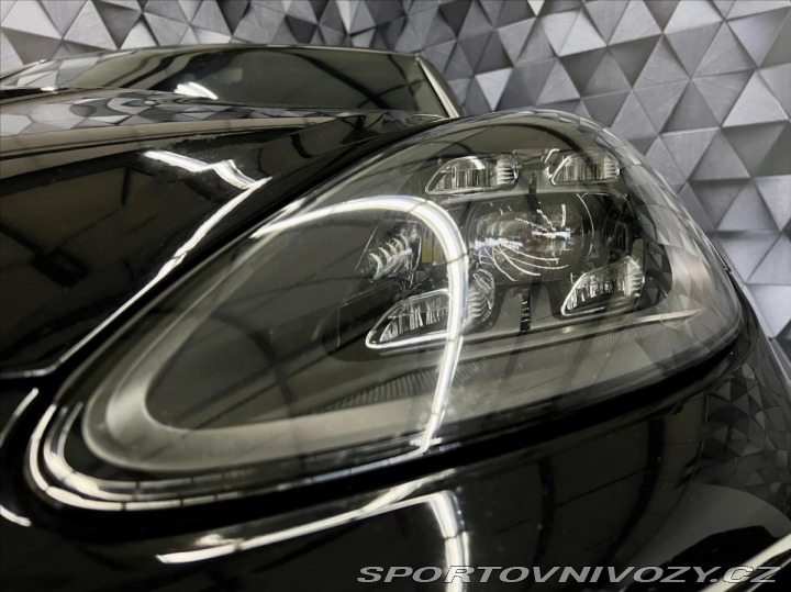 Porsche Cayenne TURBO, PANORAMA, NVISION, 2018