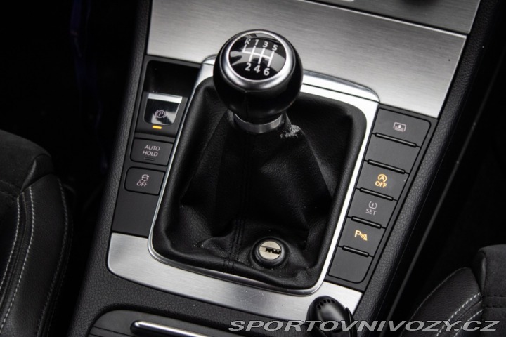 Volkswagen Passat CC CC 2.0 TDI BlueMotion 2011