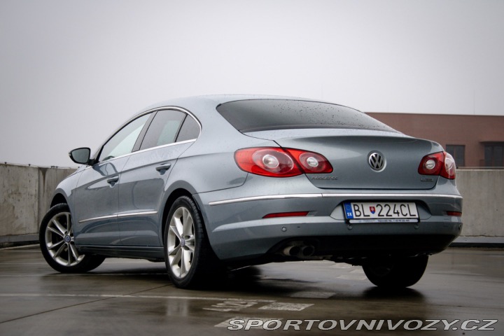 Volkswagen Passat CC CC 2.0 TDI BlueMotion 2011
