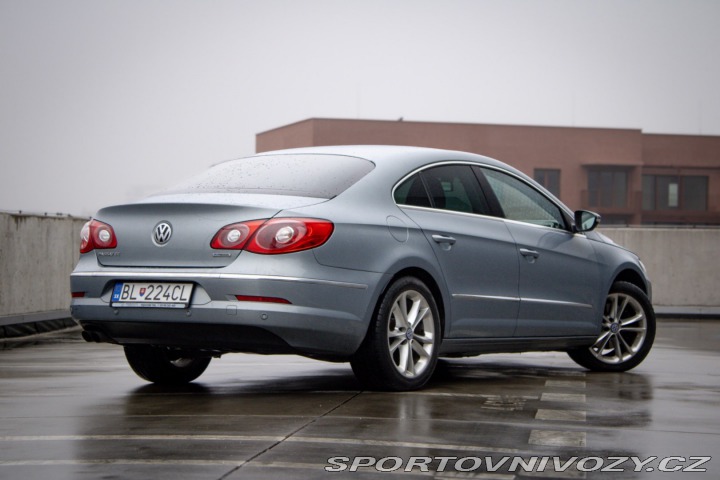 Volkswagen Passat CC CC 2.0 TDI BlueMotion 2011