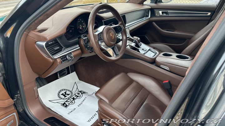 Porsche Panamera 4.0 V8*338kW*GTS*Výbava*D 2019