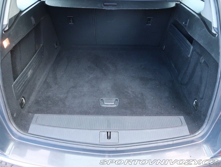 Opel Astra 2.0 CDTI 2015