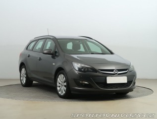 Opel Astra 2.0 CDTI 2015