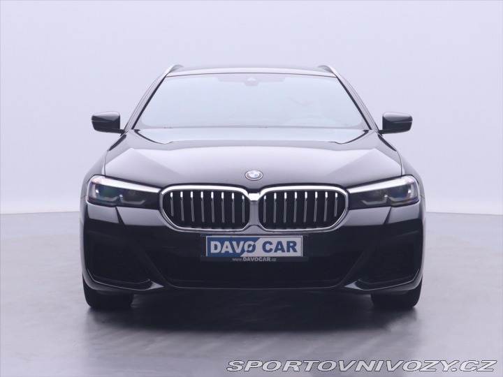 BMW 5 3,0 530d xDrive AT Tourin 2021