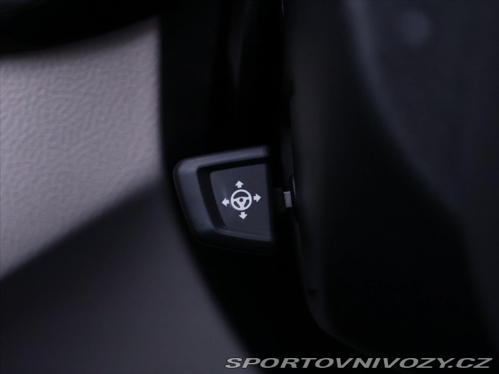 BMW 5 3,0 530d xDrive AT Tourin 2021