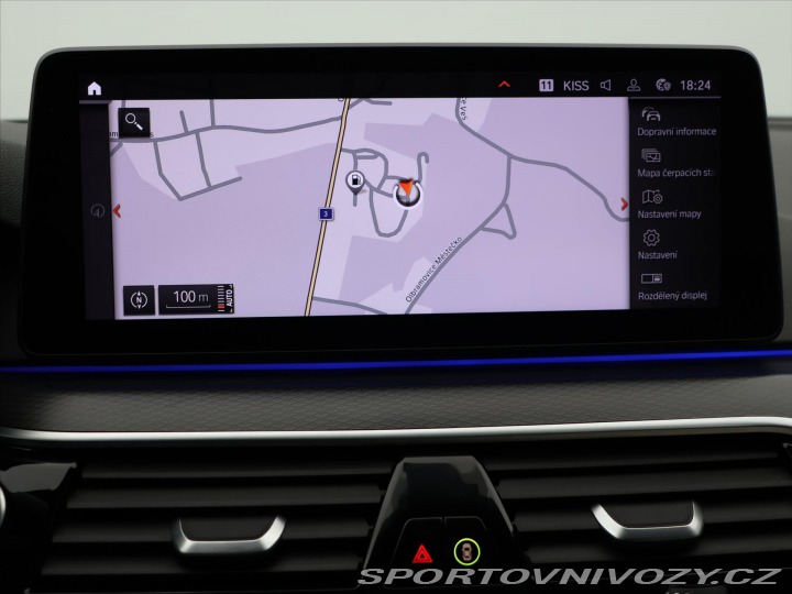 BMW 5 3,0 530d xDrive AT Tourin 2021
