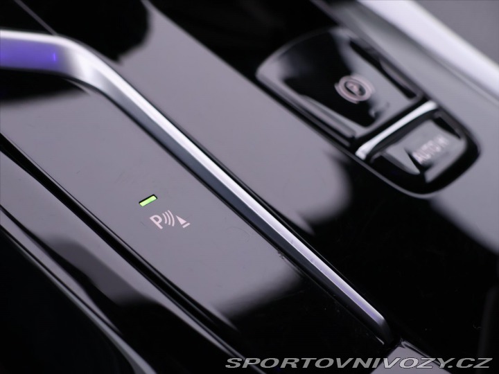 BMW 5 3,0 530d xDrive AT Tourin 2021