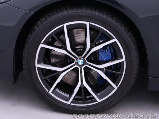 BMW 5 3,0 530d xDrive AT Tourin 2021