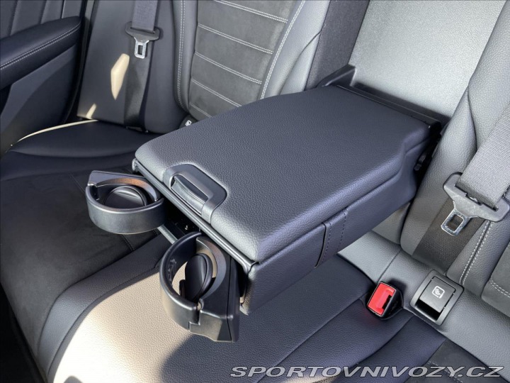 Mercedes-Benz C 2,0 C 300de AMG-Line Airm 2019
