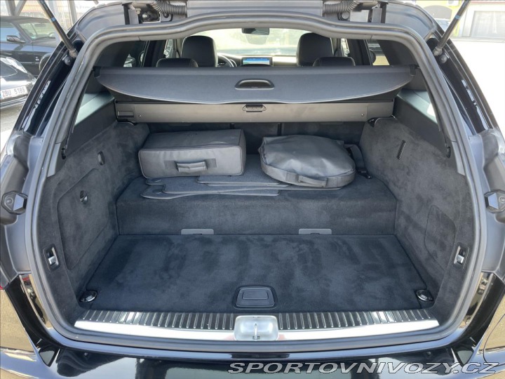 Mercedes-Benz C 2,0 C 300de AMG-Line Airm 2019