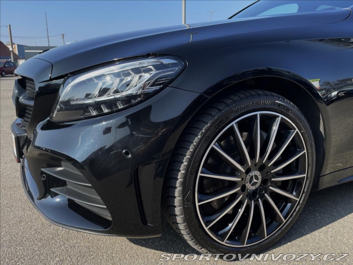 Mercedes-Benz C 2,0 C 300de AMG-Line Airm 2019