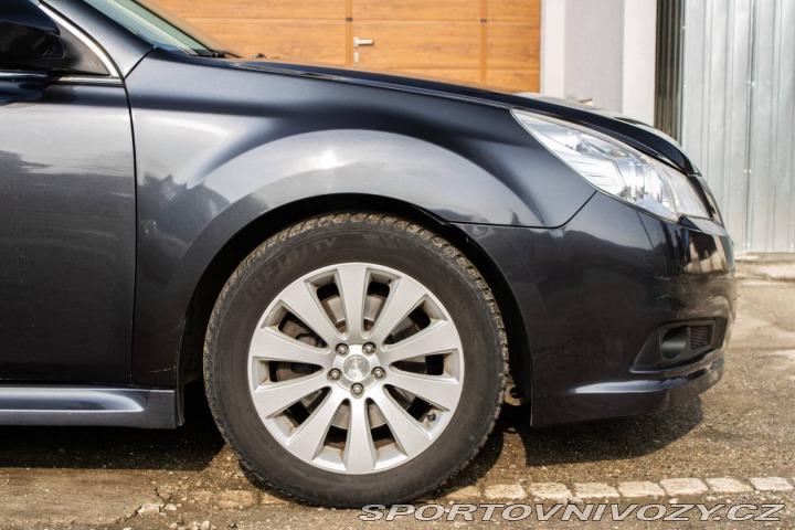 Subaru Legacy 3,6 R 190 kW AT 2012