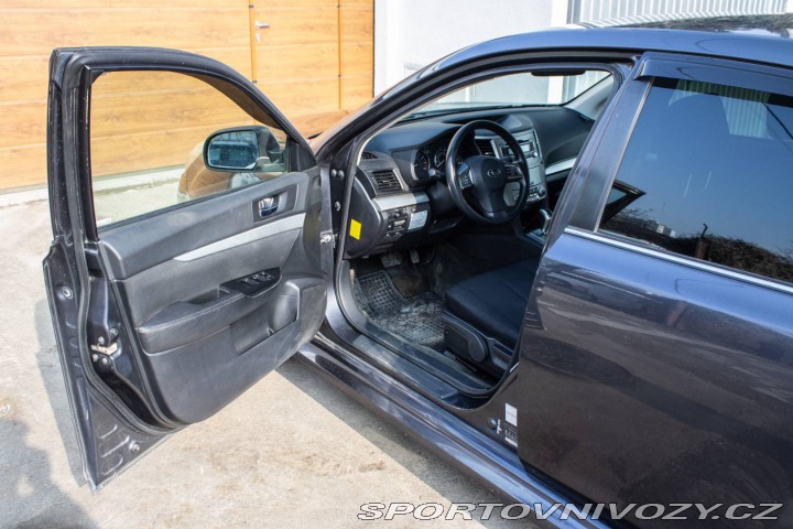 Subaru Legacy 3,6 R 190 kW AT 2012