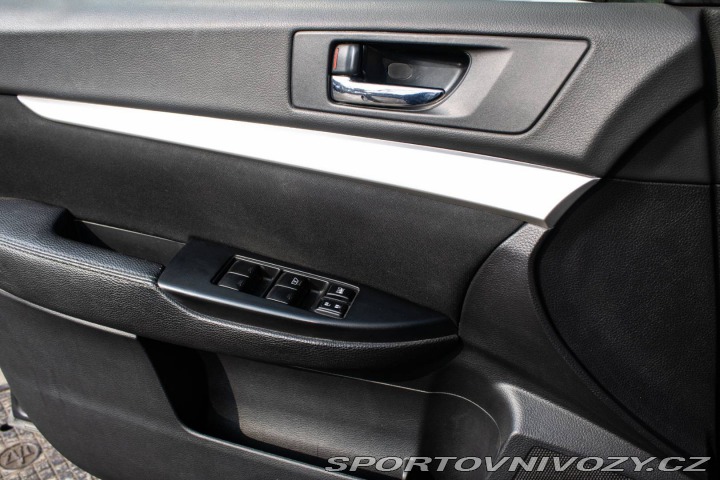 Subaru Legacy 3,6 R 190 kW AT 2012