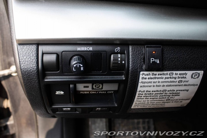 Subaru Legacy 3,6 R 190 kW AT 2012