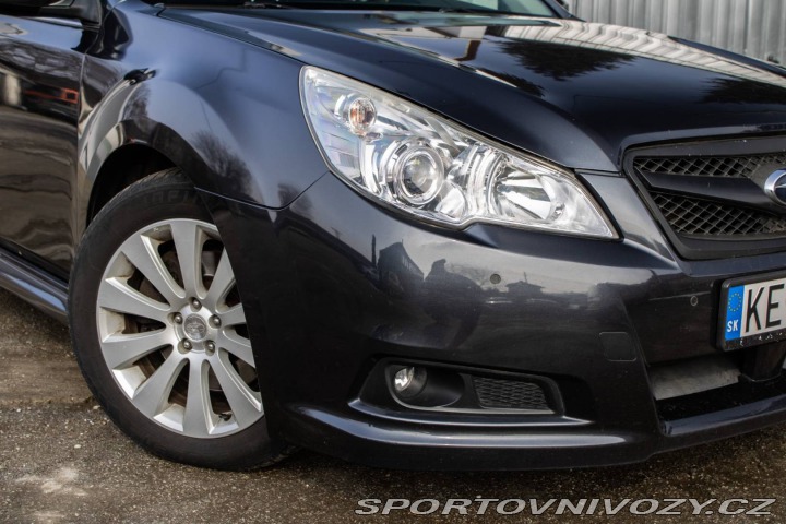 Subaru Legacy 3,6 R 190 kW AT 2012