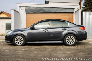 Subaru Legacy 3,6 R 190 kW AT 2012