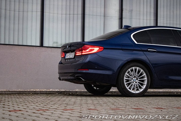 BMW 5 540i xDrive A/T 2017