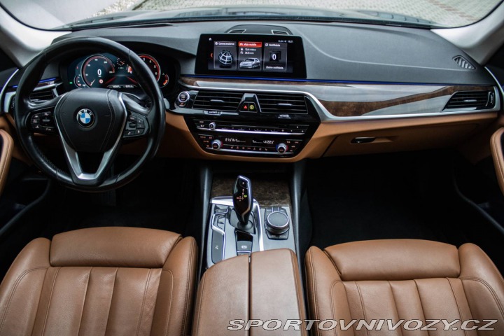 BMW 5 540i xDrive A/T 2017