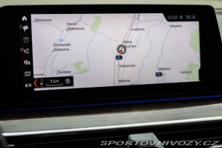 BMW 5 540i xDrive A/T 2017
