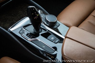 BMW 5 540i xDrive A/T 2017