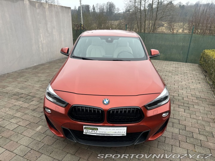 BMW X2 REZERVOVÁNO, xDrive 20i 1 2018