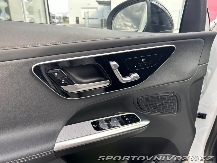 Mercedes-Benz Ostatní modely GLC 220d 4MATIC AMG NIGHT 2023