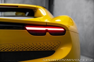 Ferrari 296 GTB Lift*JBL*Karbon sedad 2024