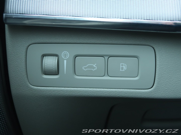 Volvo Ostatní modely XC90  T8 Twin Engine AWD 2016